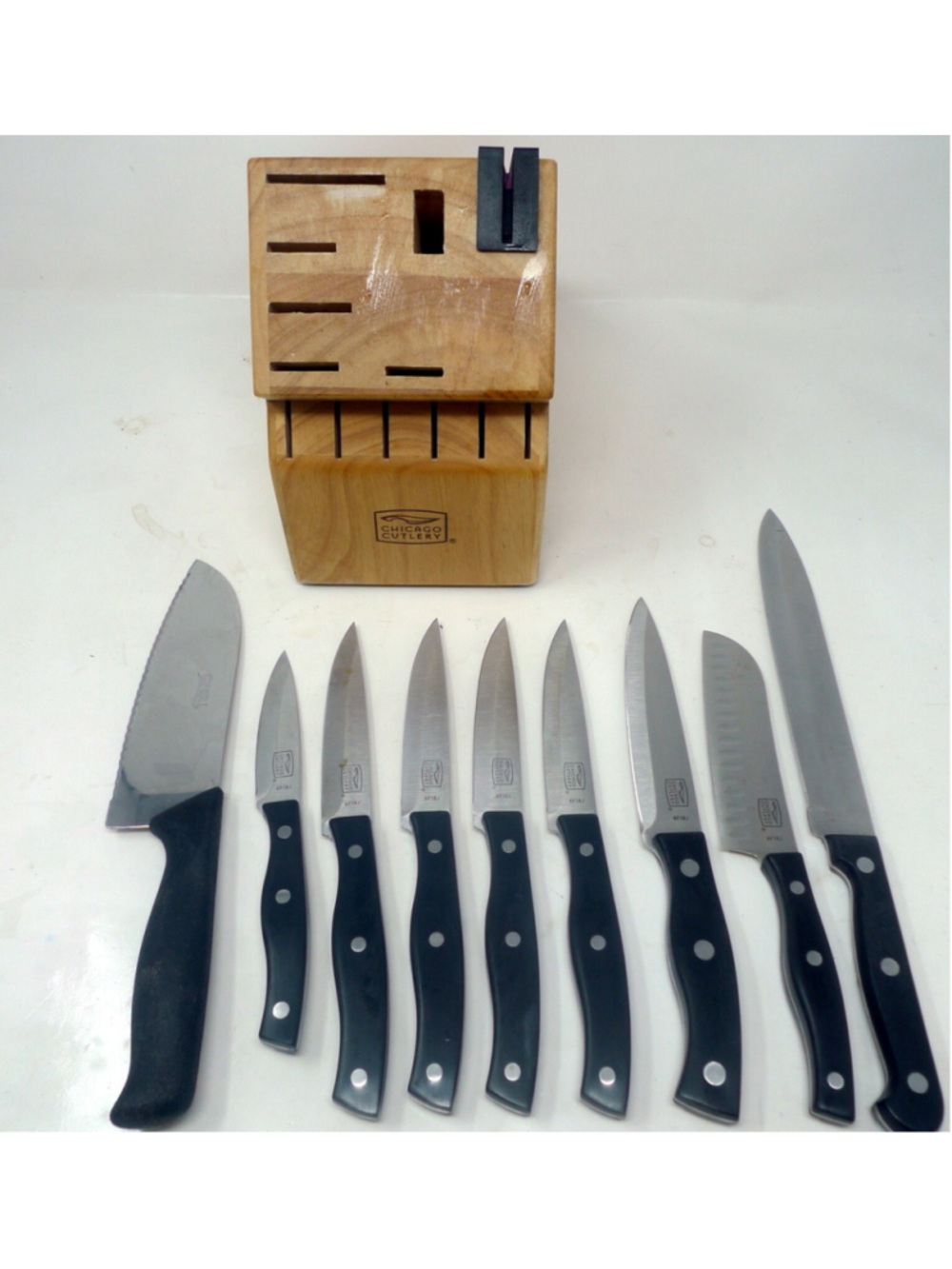 VTG Chicago Cutlery Wood Oak Knife Block 12 Slots 9 Knives Sharpener Chef Paring